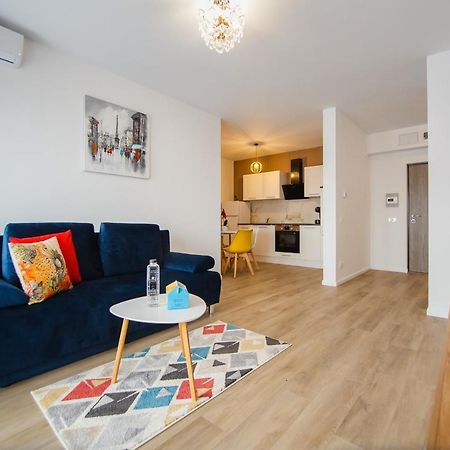 Trio Orange Apartment ออราแด ภายนอก รูปภาพ