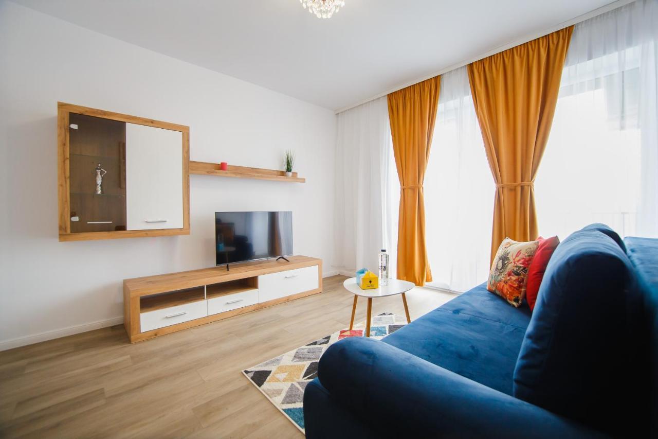 Trio Orange Apartment ออราแด ภายนอก รูปภาพ